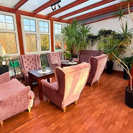 Magnolia Iii Otel Świeradów-Zdrój