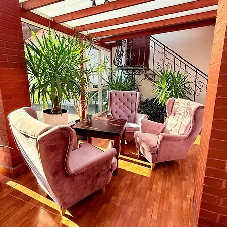 Magnolia Iii Hotel *