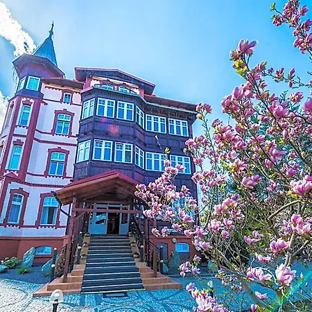 Magnolia Iii Hotel *