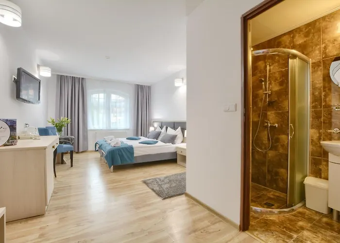 Magnolia Iii 酒店 *