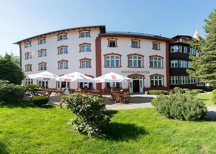 Magnolia Iii 酒店 *